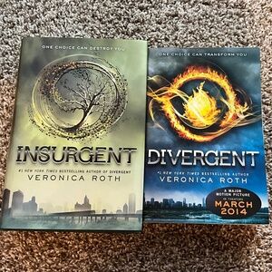 Set of 2 Books by the Bestselling Author Veronica Roth